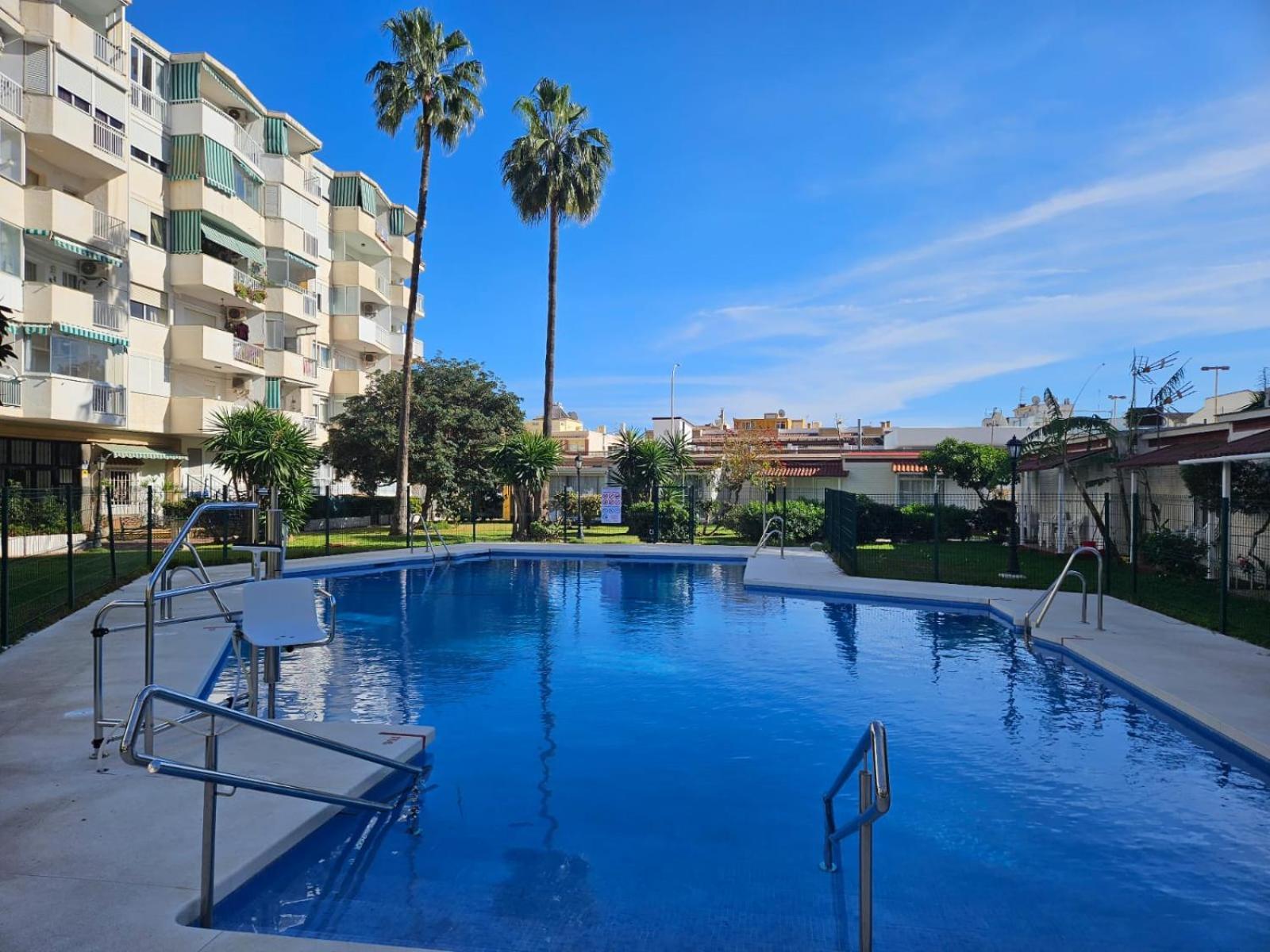 Playa Carihuela By Hdc Apartments Torremolinos Eksteriør bilde